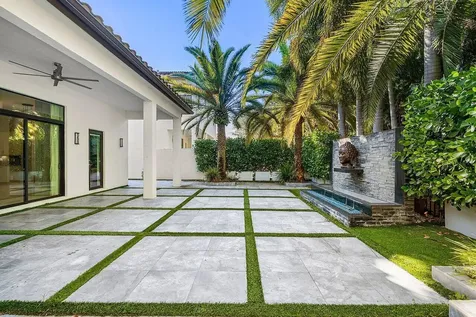 8221 Banpo Bridge Way Delray Beach FL 33446