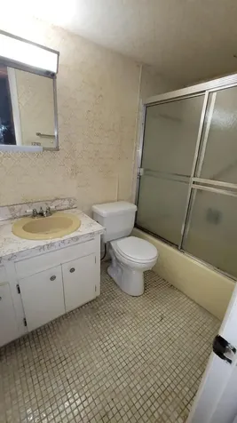 48 Stratford D West Palm Beach FL 33417
