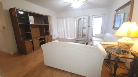 48 Stratford D West Palm Beach FL 33417
