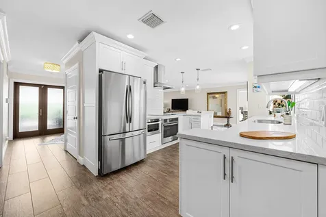 830 Tangerine Way Gulf Stream FL 33483