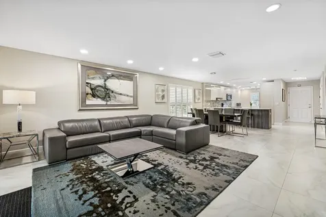 23 Westgate Lane Boynton Beach FL 33436