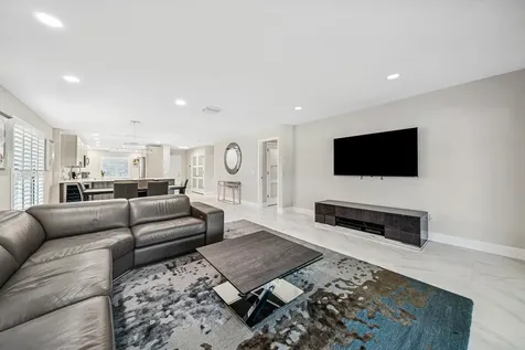 23 Westgate Lane Boynton Beach FL 33436