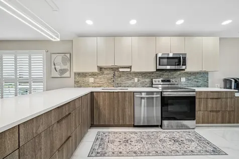 23 Westgate Lane Boynton Beach FL 33436
