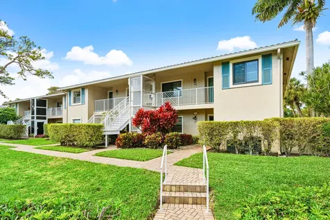23 Westgate Lane Boynton Beach FL 33436