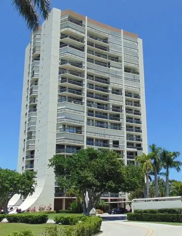 2000 Presidential Way West Palm Beach FL 33401