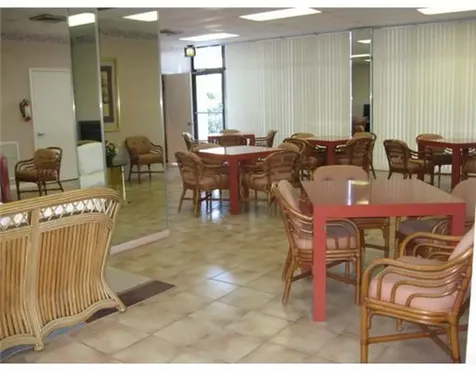 2000 Presidential Way West Palm Beach FL 33401