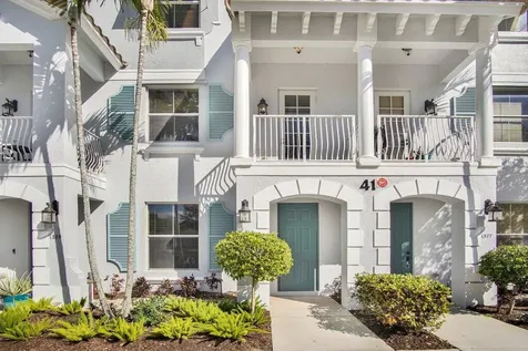 1383 Piazza Pitti Boynton Beach FL 33426