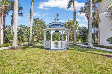 1383 Piazza Pitti Boynton Beach FL 33426