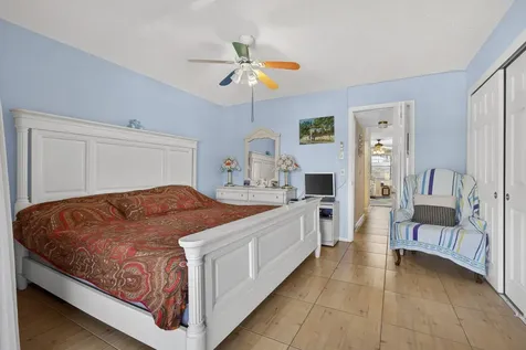 39 Dorchester B West Palm Beach FL 33417