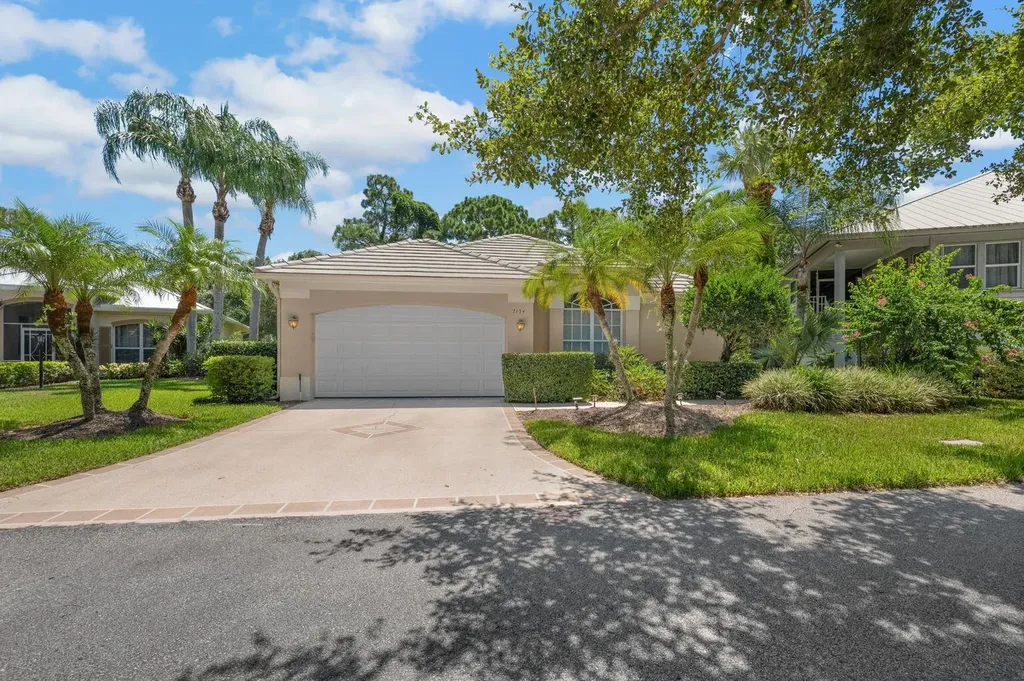 7154 Hawks View Trail Port Saint Lucie FL 34986
