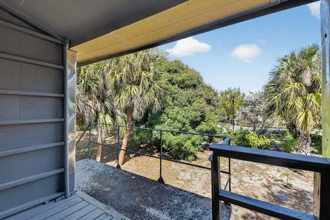 635 6th Street West Palm Beach FL 33401