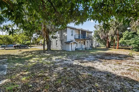 635 6th Street West Palm Beach FL 33401