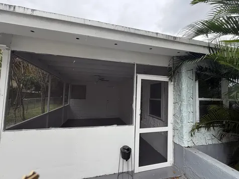 5601 Pierce Street Hollywood FL 33021