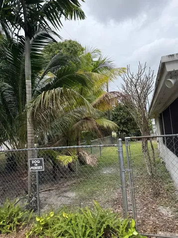 5601 Pierce Street Hollywood FL 33021