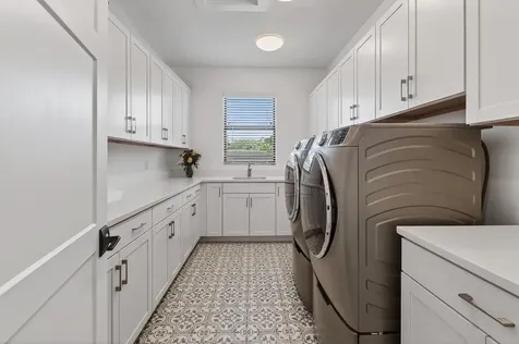 13590 Artisan Circle Palm Beach Gardens FL 33418