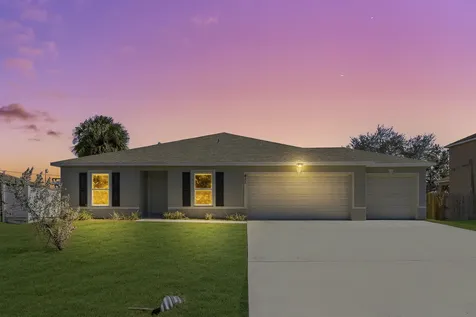 411 Sw Doreen Street Port Saint Lucie FL 34953