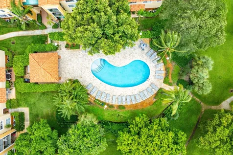 117 Yacht Club Way Hypoluxo FL 33462