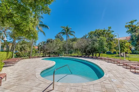 117 Yacht Club Way Hypoluxo FL 33462
