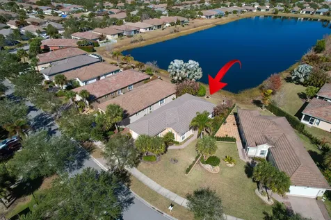 9893 Sw Eastbrook Circle Port Saint Lucie FL 34987