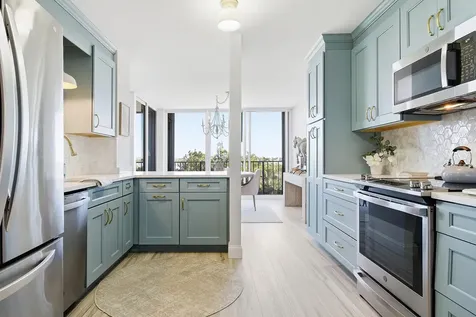 122 Lakeshore Drive North Palm Beach FL 33408