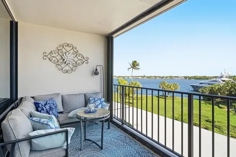 122 Lakeshore Drive North Palm Beach FL 33408
