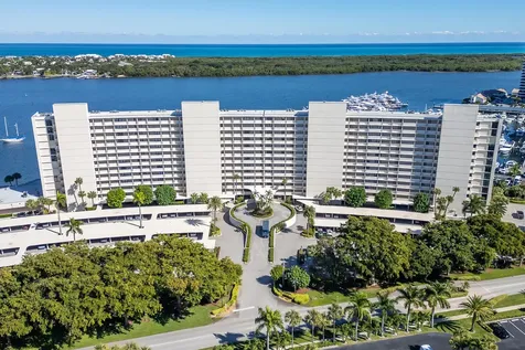 122 Lakeshore Drive North Palm Beach FL 33408