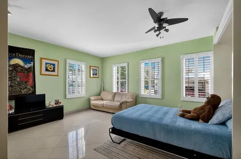802 Euclid Avenue Miami Beach FL 33139