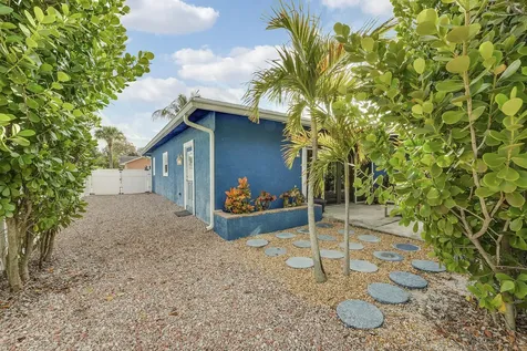 1827 Len Drive North Palm Beach FL 33408