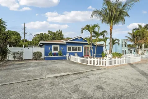 1827 Len Drive North Palm Beach FL 33408