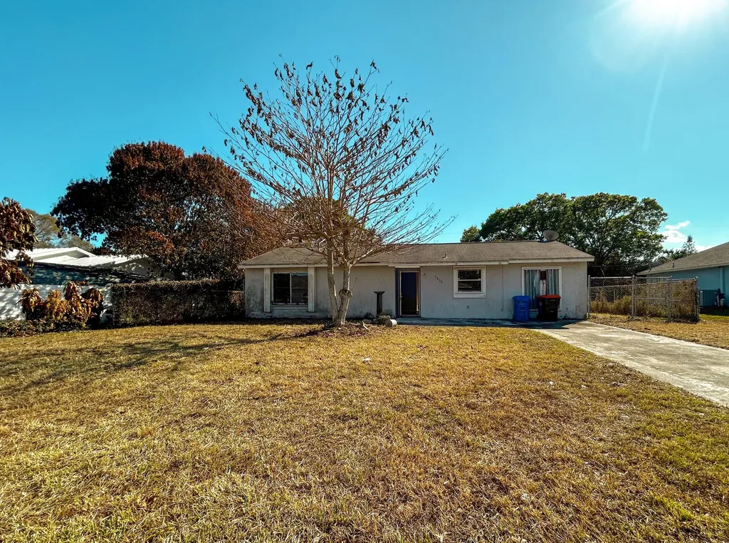 1355 23rd Place Vero Beach FL 32962