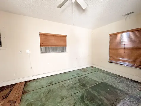 1355 23rd Place Vero Beach FL 32962