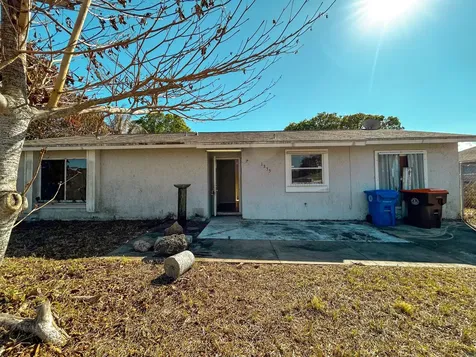1355 23rd Place Vero Beach FL 32962