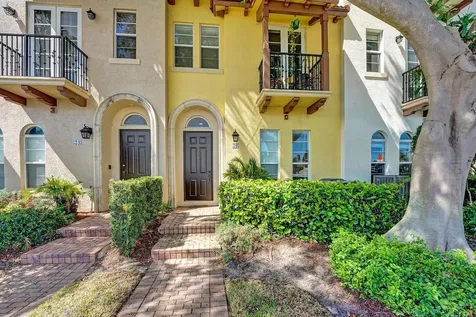 20 Via Floresta Drive Boca Raton FL 33487