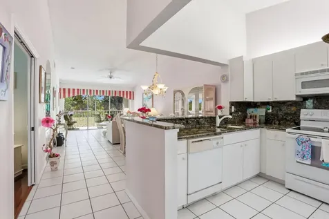 440 Nw 67th Street Boca Raton FL 33487