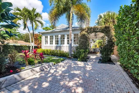 859 Sunset Road West Palm Beach FL 33401