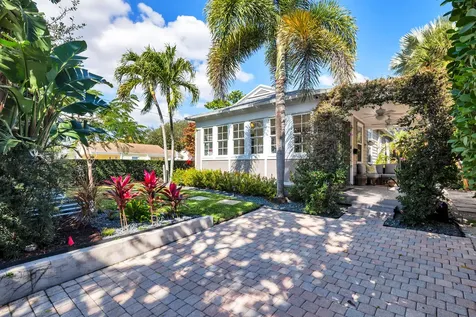 859 Sunset Road West Palm Beach FL 33401