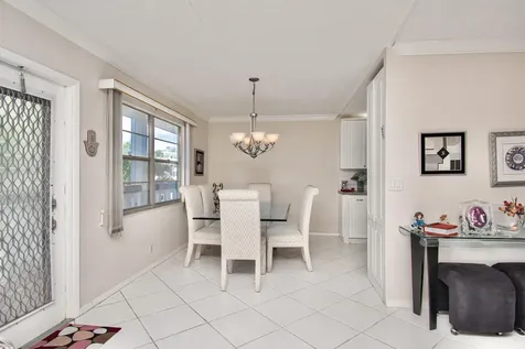 220 Richmond C Deerfield Beach FL 33442