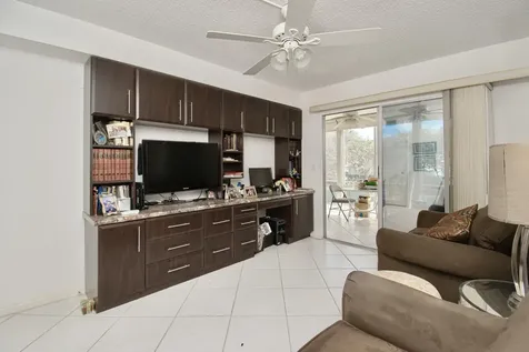 220 Richmond C Deerfield Beach FL 33442
