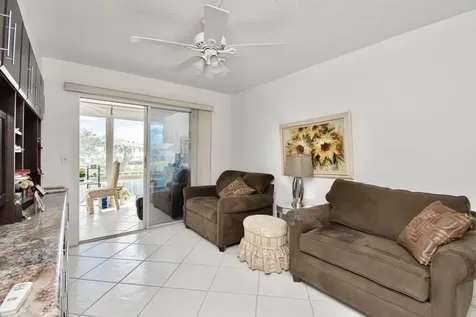 220 Richmond C Deerfield Beach FL 33442