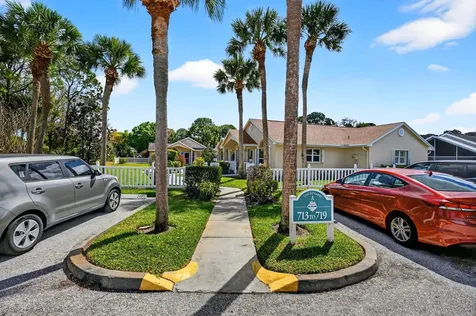 719 Nw San Remo Circle Port Saint Lucie FL 34986