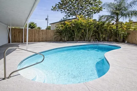 4324 Garden Avenue West Palm Beach FL 33405