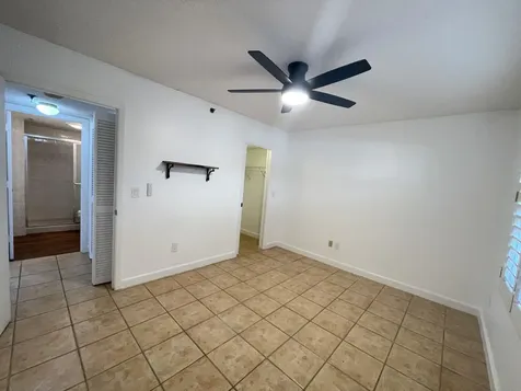 896 N Federal Highway Lantana FL 33462