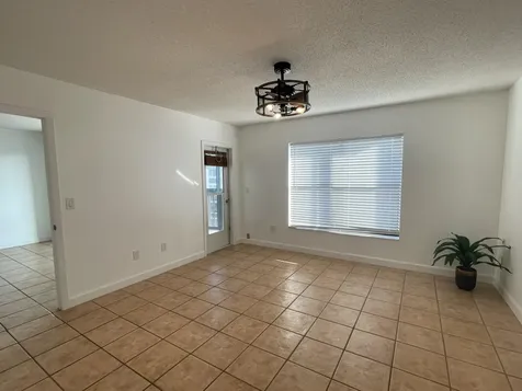 896 N Federal Highway Lantana FL 33462