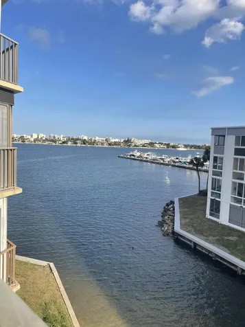 896 N Federal Highway Lantana FL 33462