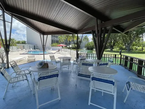 896 N Federal Highway Lantana FL 33462