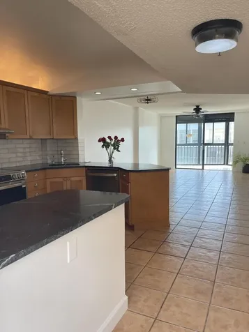 896 N Federal Highway Lantana FL 33462