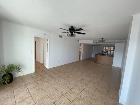 896 N Federal Highway Lantana FL 33462