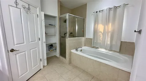5175 Nw 50th Terrace Coconut Creek FL 33073