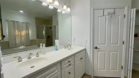 5175 Nw 50th Terrace Coconut Creek FL 33073