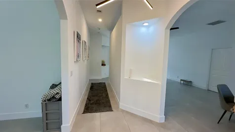 5175 Nw 50th Terrace Coconut Creek FL 33073